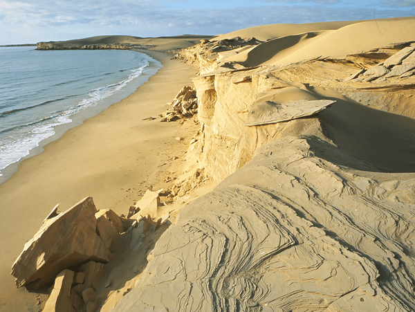 wahiba sands coastline ras ar ruways