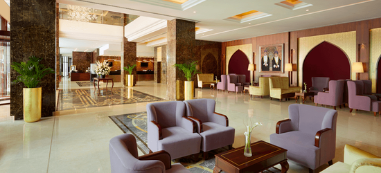 Royal Tulip Muscat Lobby