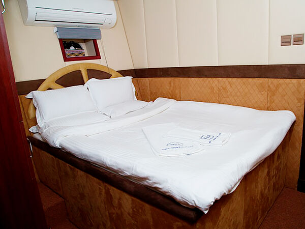 Bett in der Yacht Rubba
