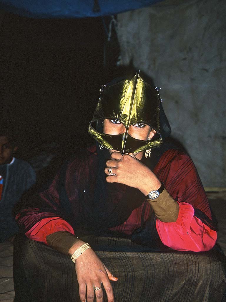 Beduinenfrau mit Burqa