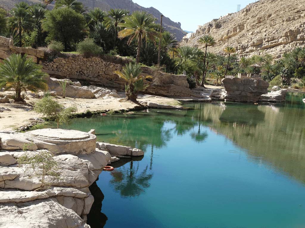 The year-round water-bearing Wadi Bani Khalid